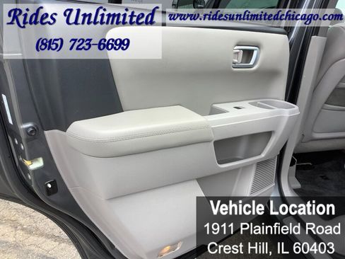 Used 2011 Honda Pilot Touring image 18