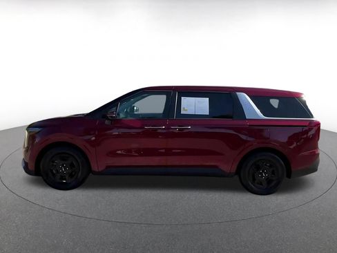 Used 2026 Kia Carnival FWD image 9
