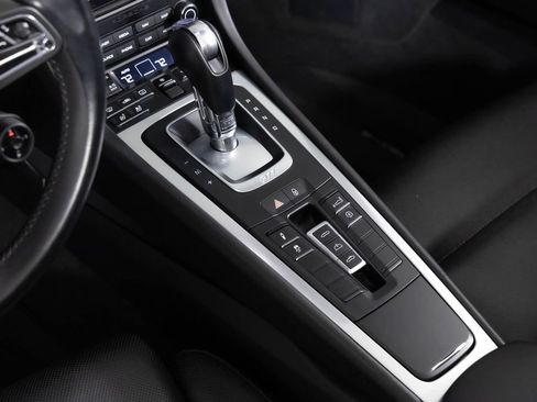 Used 2019 Porsche 911 Turbo AWD/4WD image 36