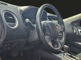 Used 2019 Nissan Pathfinder SL image 3