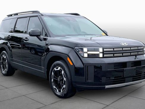 Used 2026 Hyundai Santa Fe SEL image 3