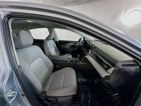 Certified 2025 Toyota Camry LE image 28