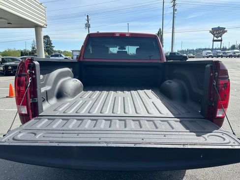 Used 2014 RAM 1500 Express AWD/4WD image 24