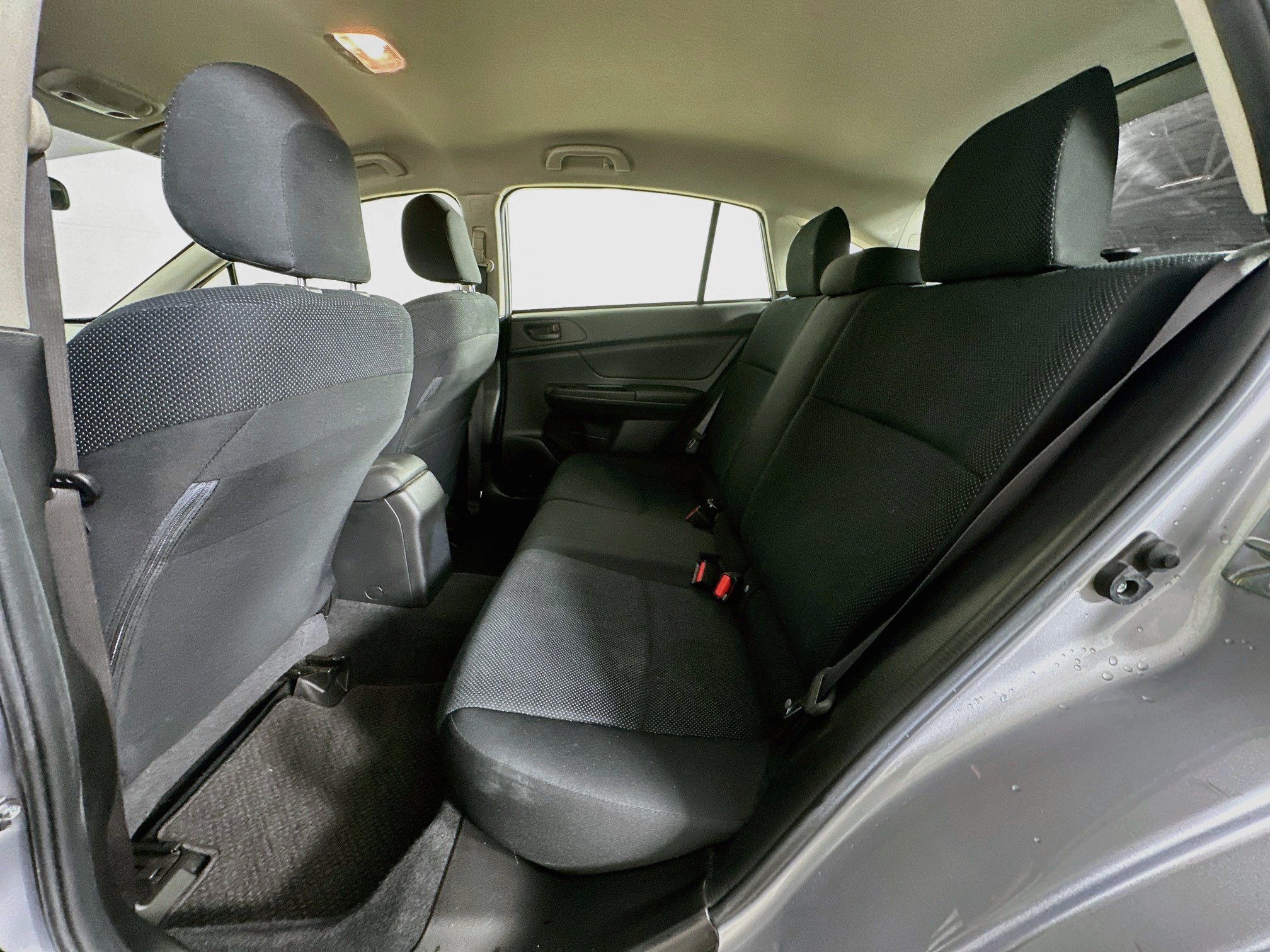 Used 2014 Subaru Impreza 2.0i AWD/4WD image 25