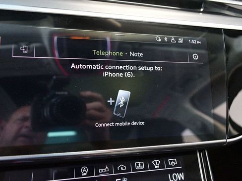 Used 2020 Audi S8 L w/ Full Leather Package image 61