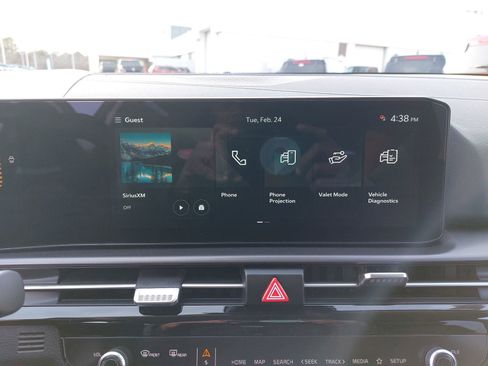 New 2026 Kia Sportage EX w/ EX Panorama Roof Package image 23