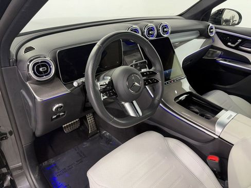 Used 2025 Mercedes-Benz GLC 350e 4MATIC w/ AMG Line image 9