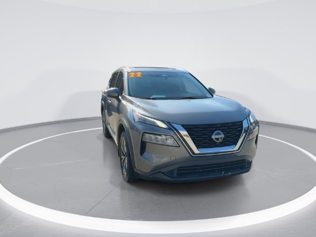 Used 2022 Nissan Rogue SV w/ SV Premium Package AWD/4WD image 2