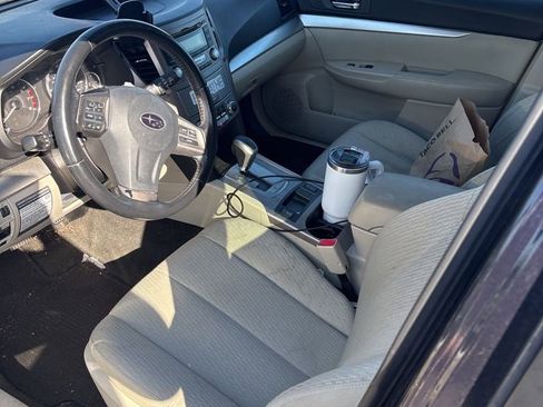 Used 2012 Subaru Outback 2.5i Premium w/ All-Weather Pkg AWD/4WD image 1