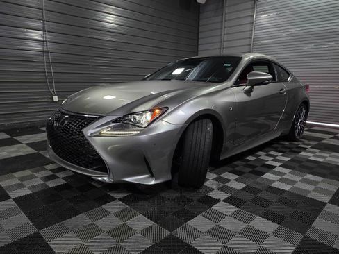 Used 2017 Lexus RC 200t F Sport RWD image 38