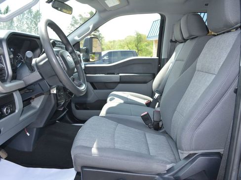Used 2024 Ford F250 XL w/ STX Appearance Package AWD/4WD image 12