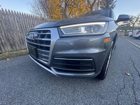 Used 2020 Audi Q5 2.0T Premium AWD/4WD image 10