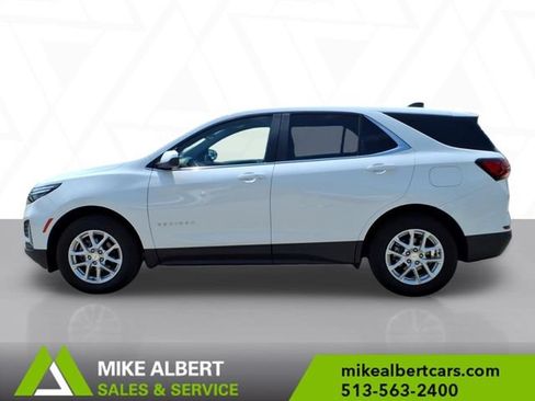 Used 2023 Chevrolet Equinox LT w/ Driver Convenience Package AWD/4WD image 4