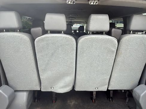 Used 2018 Ford Transit 350 XL RWD image 40