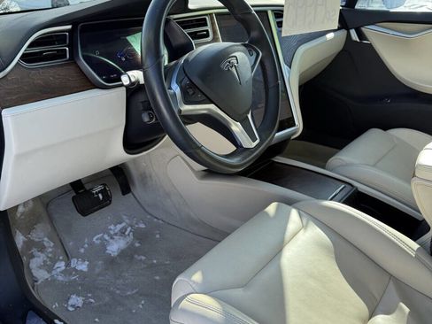 Used 2017 Tesla Model S 75D image 9