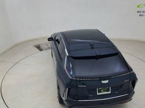 Used 2025 Cadillac Lyriq Luxury w/ LPO, Floor Liner Package RWD image 82