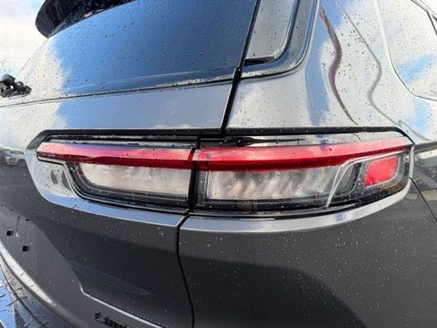 Certified 2025 Jeep Grand Cherokee L Limited w/ Luxury Tech Group II image 6