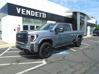 Used 2024 GMC Sierra 2500 AT4 w/ AT4 Premium Plus Package