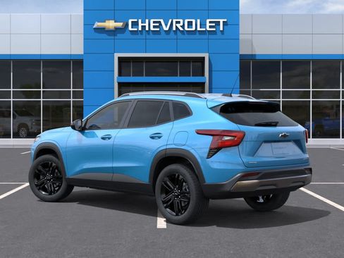 New 2026 Chevrolet Trax ACTIV w/ Driver Confidence Package FWD image 3