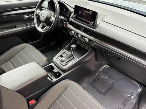 Used 2025 Honda CR-V Sport image 18