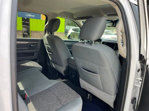 Used 2018 RAM 1500 Big Horn image 26