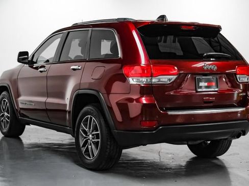 Used 2018 Jeep Grand Cherokee Limited image 11