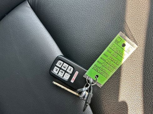 Used 2024 Honda Odyssey EX-L image 28