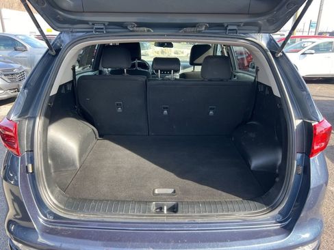 Used 2020 Kia Sportage LX image 23