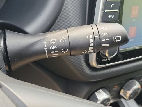 Used 2025 Nissan Kicks Play S FWD image 14