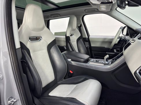 Used 2022 Land Rover Range Rover Sport SVR Carbon Edition image 43