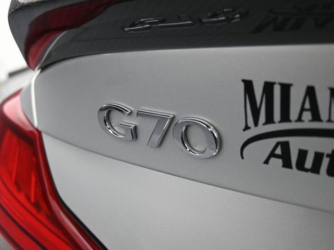 Used 2019 Genesis G70 2.0T Advanced RWD image 33