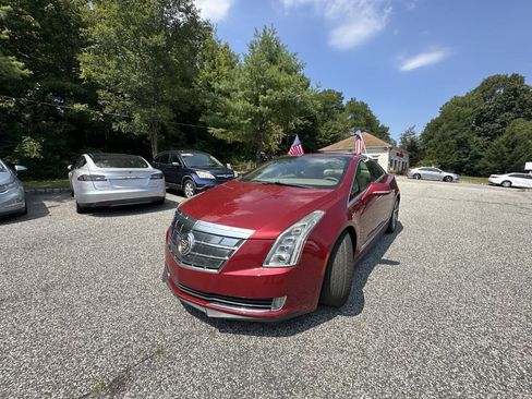 Used 2014 Cadillac ELR w/ Luxury Package FWD image 2