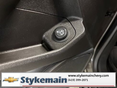 Used 2019 GMC Terrain SLT w/ Preferred Package image 40