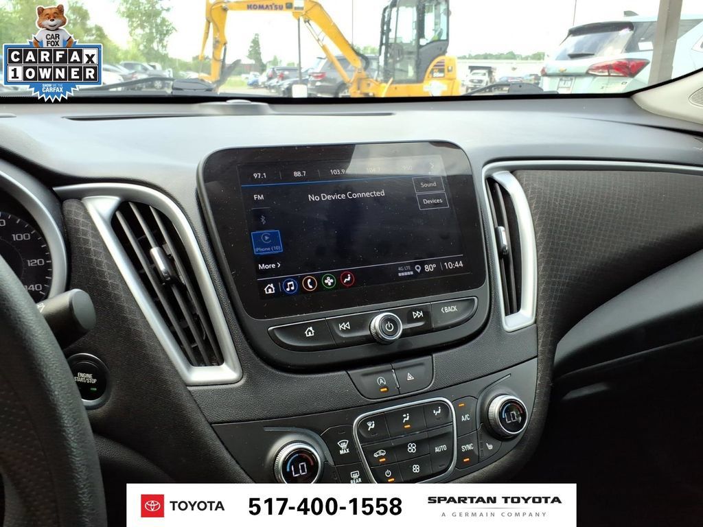 Used 2024 Chevrolet Malibu LT FWD image 21