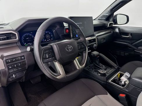 Used 2024 Toyota Tacoma TRD Off-Road w/ TRD Off Road Upgrade Package image 9