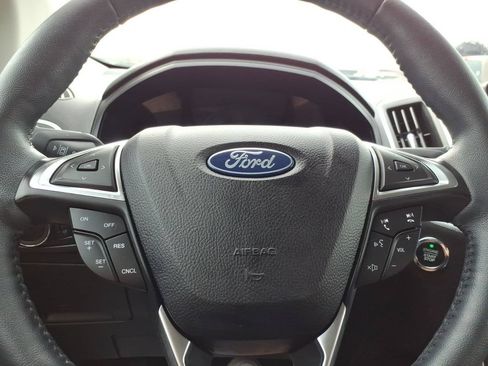 Used 2024 Ford Edge Titanium AWD/4WD image 21