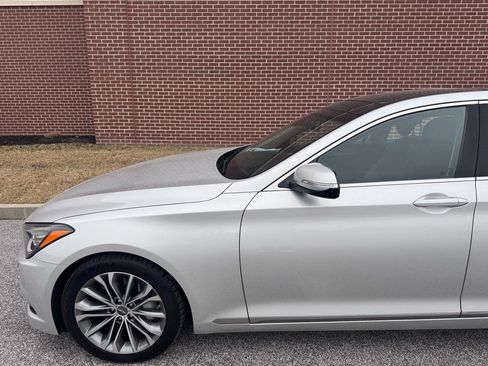 Used 2015 Hyundai Genesis 3.8 w/ Option Group 04 image 4