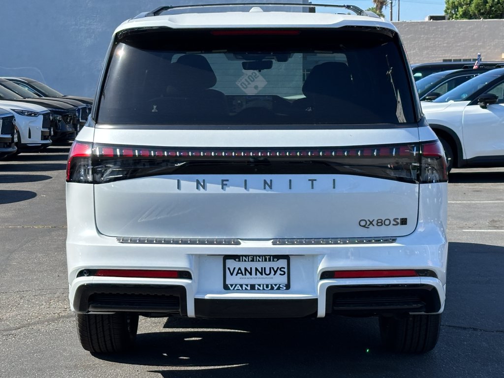 New 2027 INFINITI QX80 Sensory w/ Sport Exterior Package AWD/4WD image 6