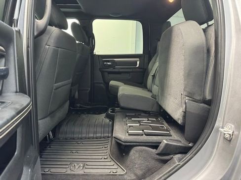 Used 2020 RAM 1500 Express w/ Wheel & Sound Group image 31