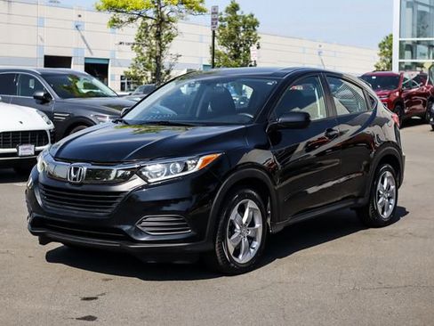 Used 2020 Honda HR-V LX image 9