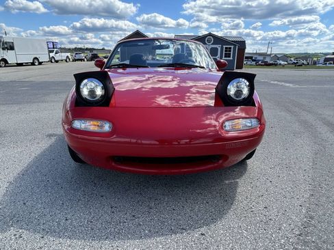 Used 1991 MAZDA MX-5 Miata RWD image 13
