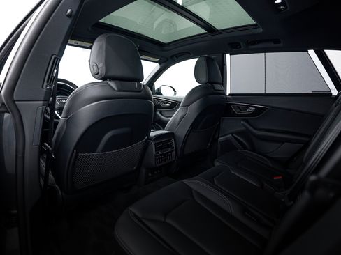 Certified 2025 Audi Q8 Prestige w/ Prestige Package image 16