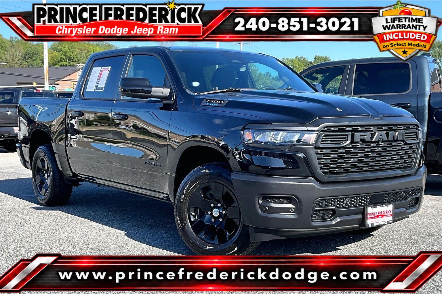 Used 2025 RAM 1500 Tradesman AWD/4WD image 1