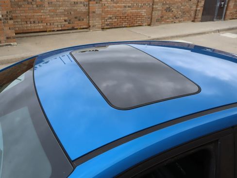 Used 2022 Kia Forte GT-Line w/ GT-Line Premium Package FWD image 4
