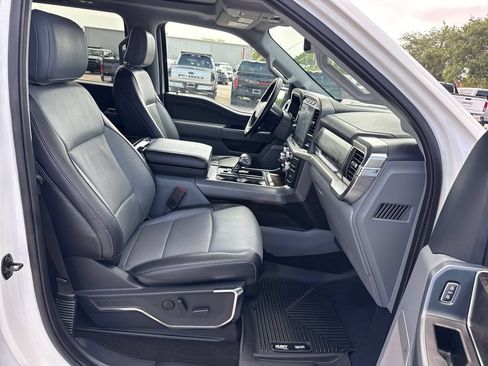 Used 2022 Ford F150 Lariat w/ Max Trailer Tow Package AWD/4WD image 29