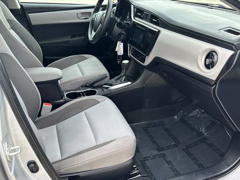 Used 2019 Toyota Corolla LE FWD image 7