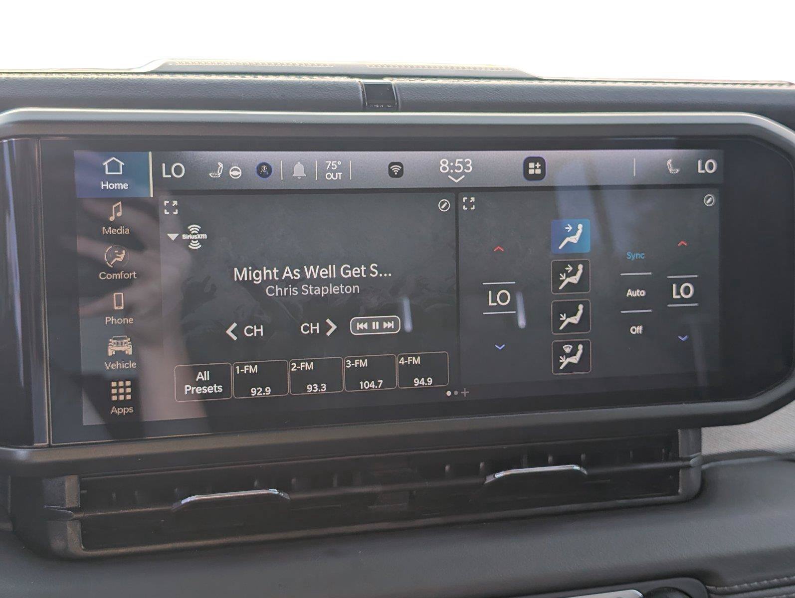 Used 2025 Jeep Wrangler Unlimited Sahara AWD/4WD image 20