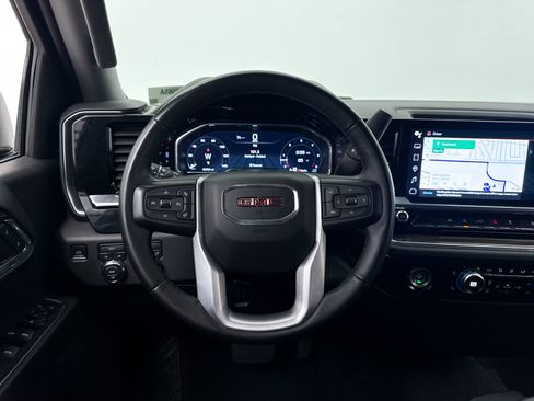Used 2023 GMC Sierra 1500 Elevation AWD/4WD image 3