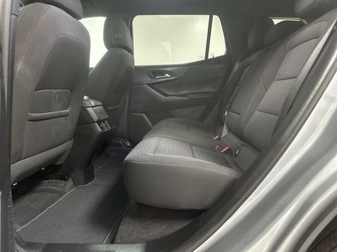 Used 2025 Chevrolet Equinox LT w/ Safety and Technology Package FWD image 20