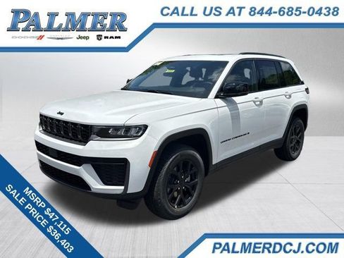 New 2026 Jeep Grand Cherokee Altitude RWD image 1